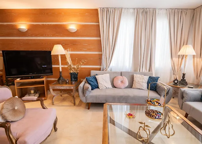 Quattro Beachfront Sea View Ap 4 Apartment