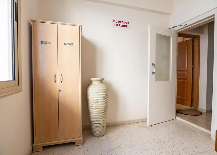 Quattro Beachfront Sea View Ap 4