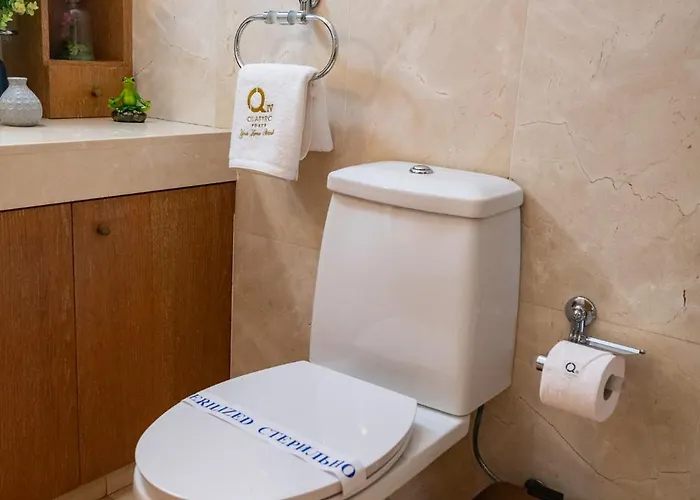 Quattro Beachfront Sea View Ap 4