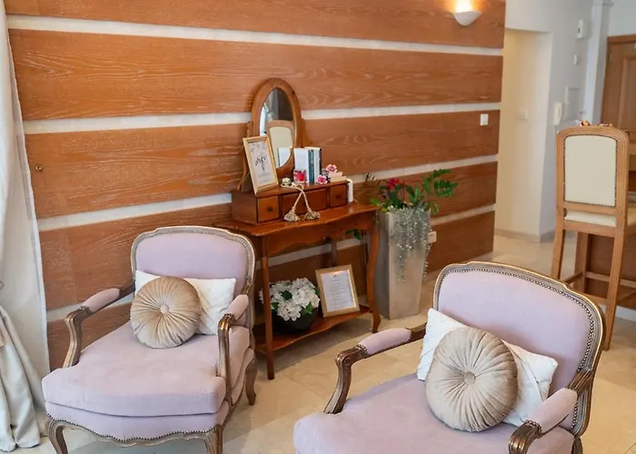 Apartment Quattro Beachfront Sea View Ap 4 *